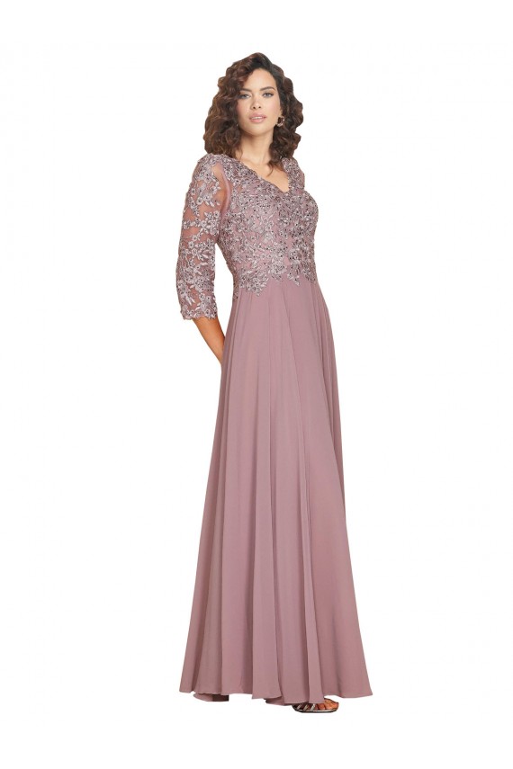 Soft Chiffon V-Neck A-Line Prom Dress / Bridesmaid Dress Derby